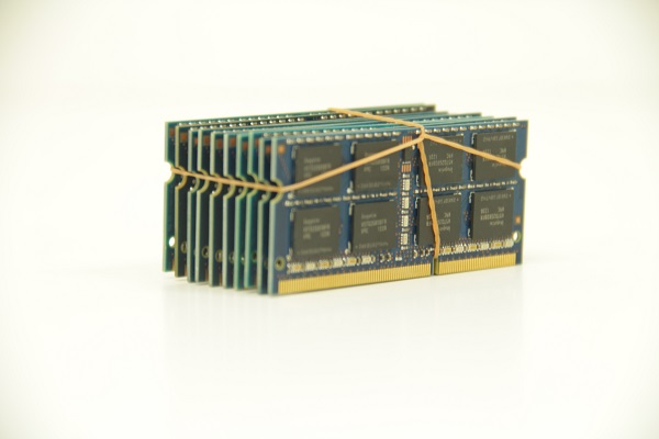 メモリ　中古 NT用 PC3-10600 4GB 10枚ｾｯﾄ