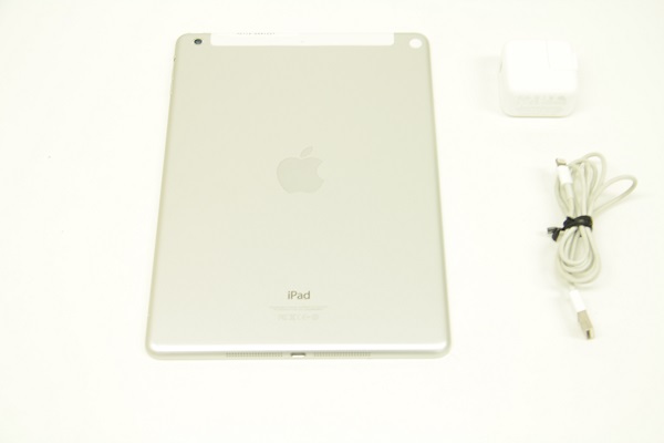 （SIMフリー）Apple　iPad Air 16GB(A1475:MD794ZP/A) Silver