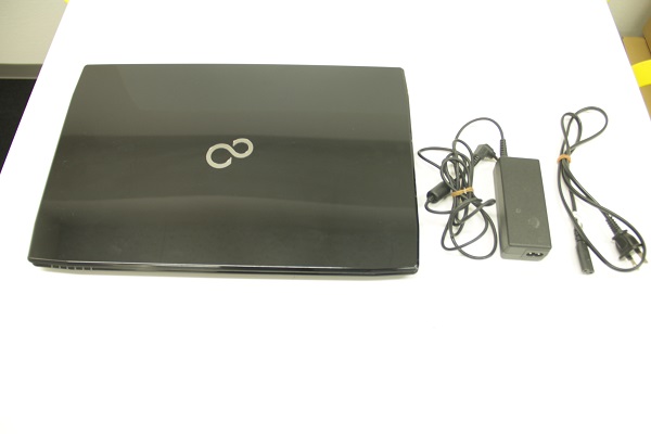 Fujitsu　FMVA45RBP