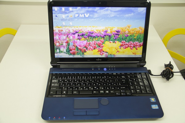 Fujitsu　FMVA56CLG